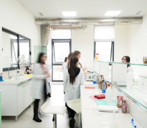 Laboratori i Farmacisë