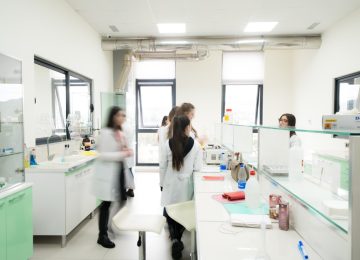 Laboratori i Farmacisë